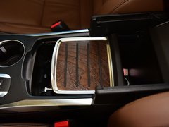 2017款 3.0L 尊驭版