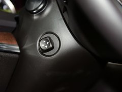 2017款 3.0L 尊驭版