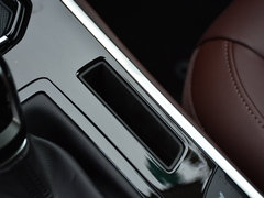 2017款 2.0T 旗舰型