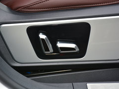 2017款 2.0T 旗舰型