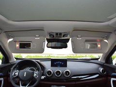 2017款 2.0T 旗舰型
