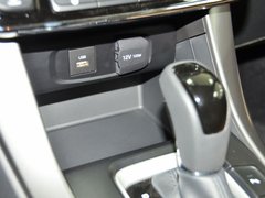 2018款 2.0L 手动两驱智勇·畅质版