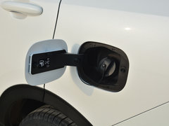 2017款 全新 红标 2.0T 自动两驱风尚型