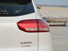 2017款 全新 红标 2.0T 自动两驱风尚型