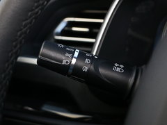 2017款 全新 蓝标 2.0T自动两驱领尚型