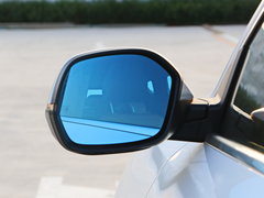 2017款 全新 蓝标 2.0T自动两驱领尚型