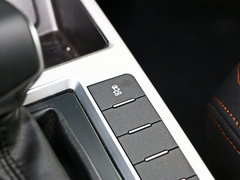 2017款 劲享系列 1.5T CVT尊贵型