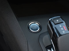 2017款 380THP 7座精英版