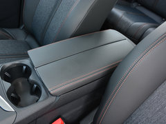 2017款 380THP 7座精英版