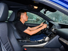 2017款 300 F SPORT版