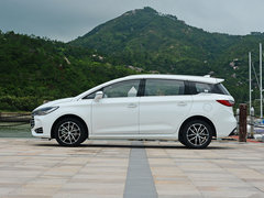2017款 1.5T 自动智联尊贵型 7座