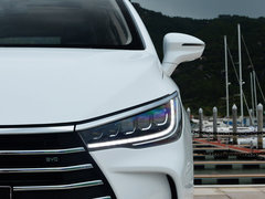 2017款 1.5T 自动智联尊贵型 7座