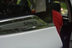 2017款 1.5T 自动智联尊贵型 7座