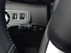 2017款 1.5T 自动智联尊贵型 7座
