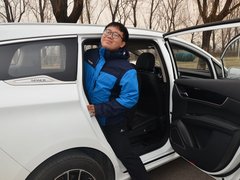 2017款 1.5T 自动智联尊贵型 7座