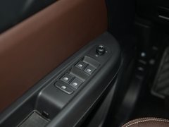 2017款 1.5T 手动尊贵型