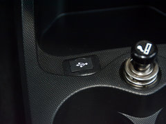 2017款 E200S 豪华型