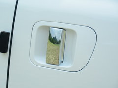 2018款 2.0T 自动豪华型