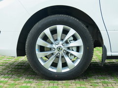 2018款 2.0T 自动豪华型