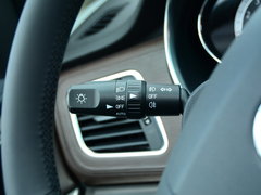 2018款 2.0T 自动豪华型