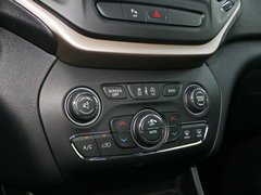 2017款 2.4L 卓越版