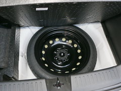 2017款 1.5L 手动豪华型
