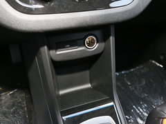 2017款 1.5L 手动豪华型