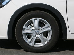 2017款 1.5L 手动豪华型