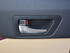 2017款 2.0T 四驱豪华版 7座