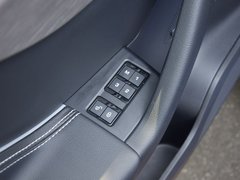 2018款 2.0T 四驱R-Sport运动版