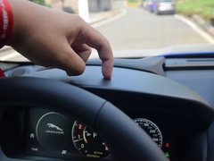 2018款 2.0T 四驱R-Sport运动版
