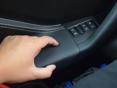 2018款 2.0T 四驱R-Sport运动版