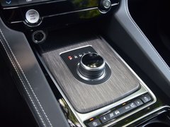 2018款 2.0T 四驱R-Sport运动版