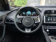 2018款 2.0T 四驱R-Sport运动版
