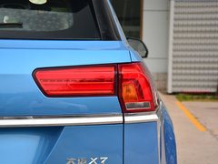 2017款 1.8T 自动豪华型
