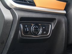 2017款 1.6L 自动铂锐版