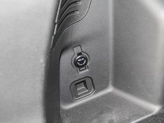 2017款 1.6L 自动铂锐版