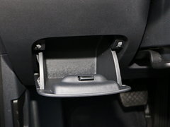 2017款 180TSI 翡冷翠版