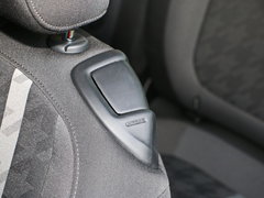 2017款 180TSI 翡冷翠版