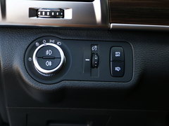 2017款 2.0T 汽油四驱豪华型 7座