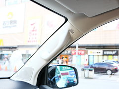 2017款 2.0T 汽油四驱豪华型 7座