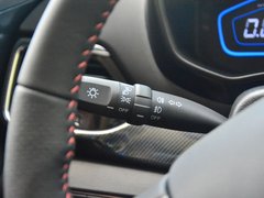2017款 1.5T 手动标准型