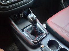2017款 1.5T 手动标准型