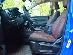 2017款 1.5T 手动标准型