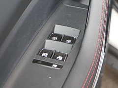 2017款 2.0T 自动豪华智能型