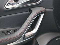 2017款 2.0T 自动豪华智能型