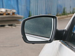 2017款 2.0T 自动豪华智能型