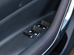 2017款 2.0T 自动豪华智能型