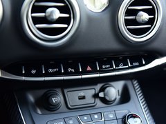 2017款 2.0T 自动豪华智能型