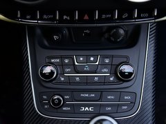 2017款 2.0T 自动豪华智能型